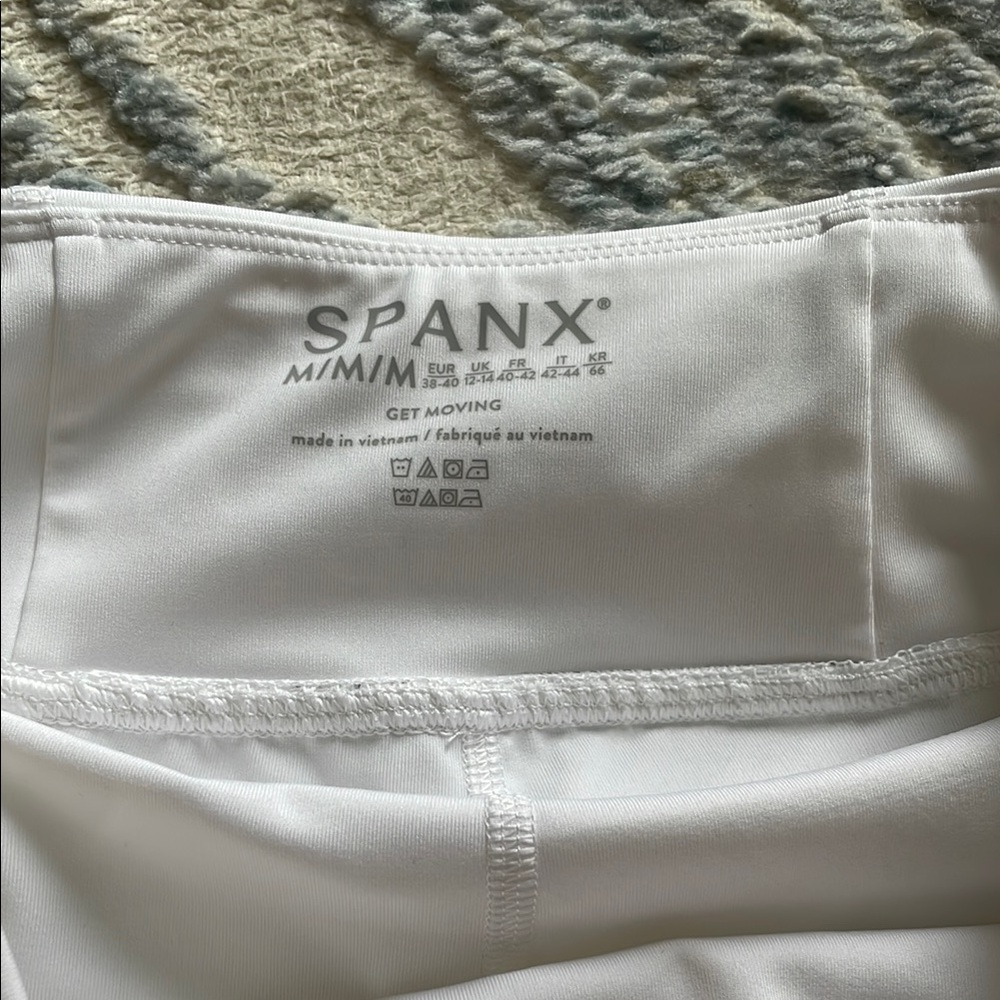 SPANX White Athletic Skirt - Picture 2 of 4